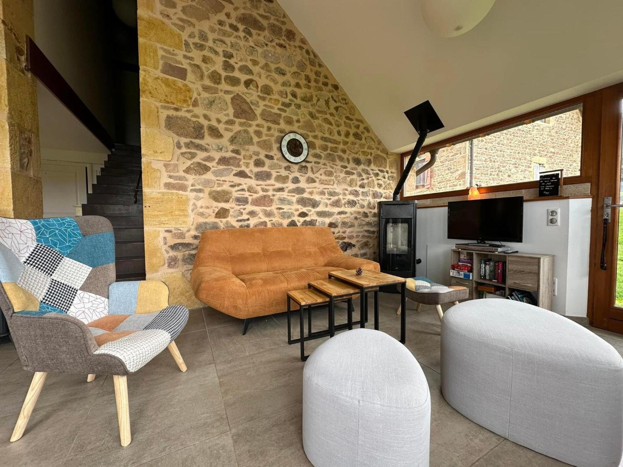 Вилла Les Perruchons Ancienne Grange Renovee Avec Soin Ozolles Экстерьер фото